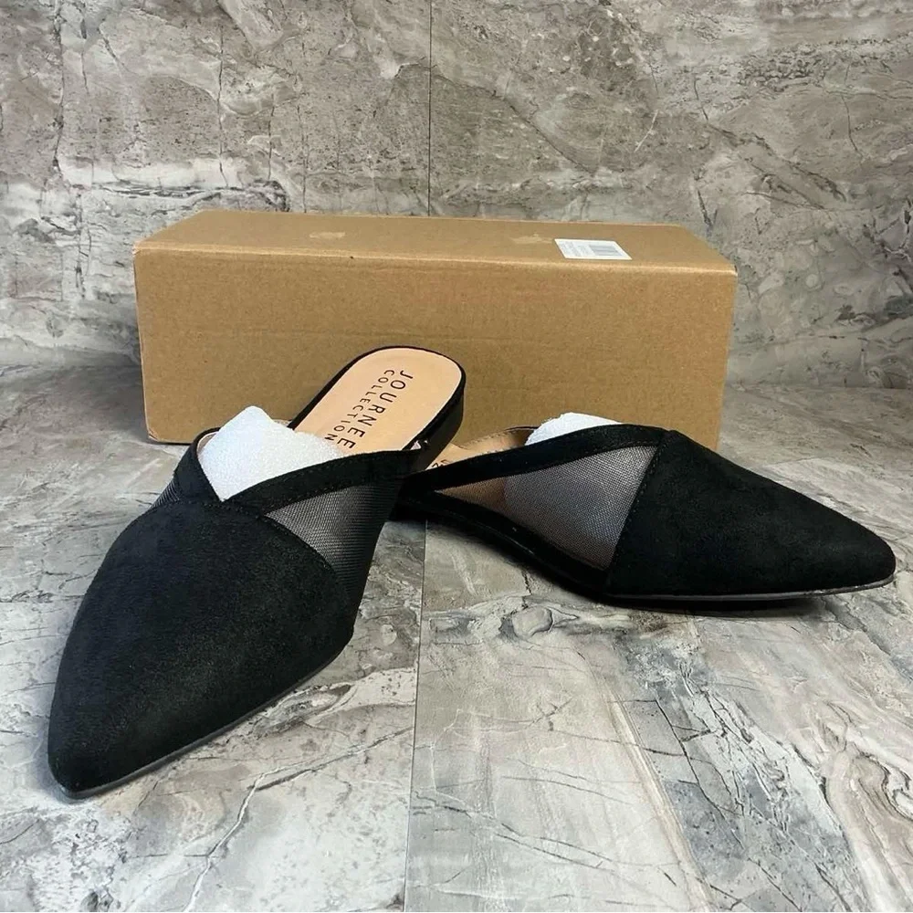 Journee Collection Womens Reeo Mule Clogs - Picture 4 of 4
